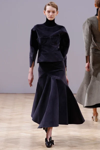 Look 2